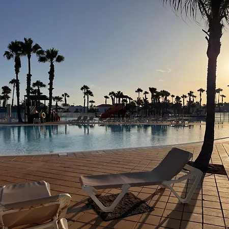 Oasis Jaylota Corralejo